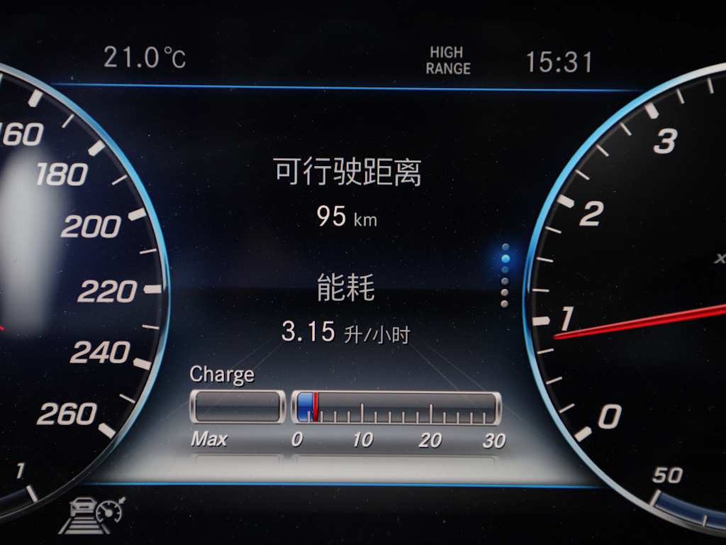 奔驰G级 图片