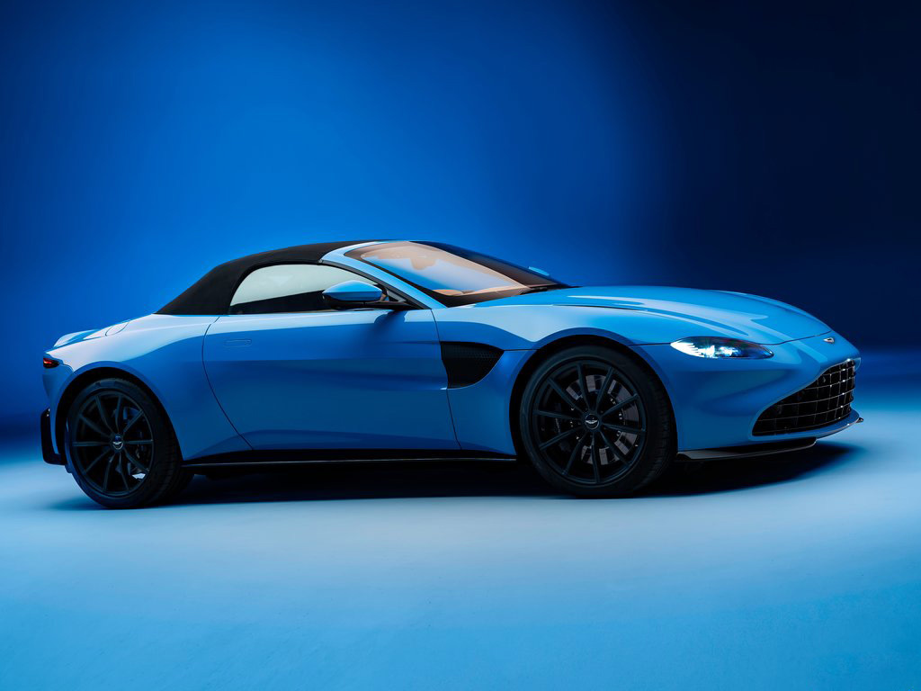 阿斯顿·马丁V8 Vantage 图片