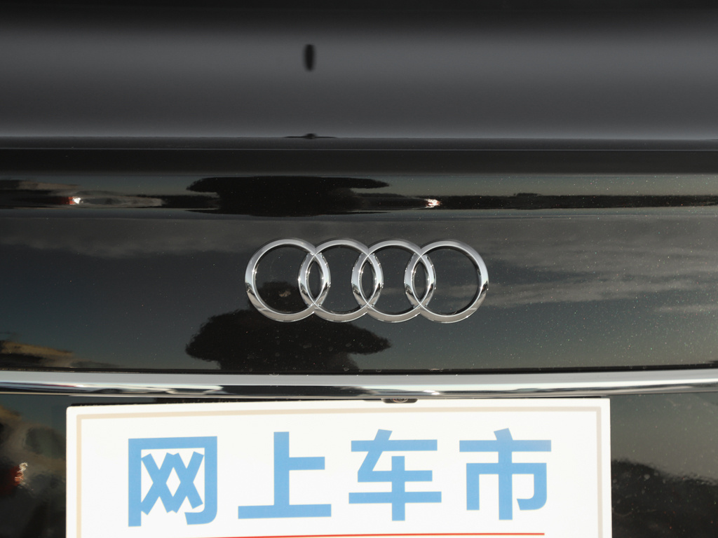 奥迪A6L 图片