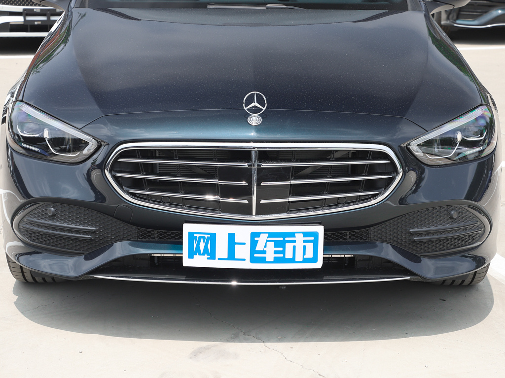 奔驰C级 图片