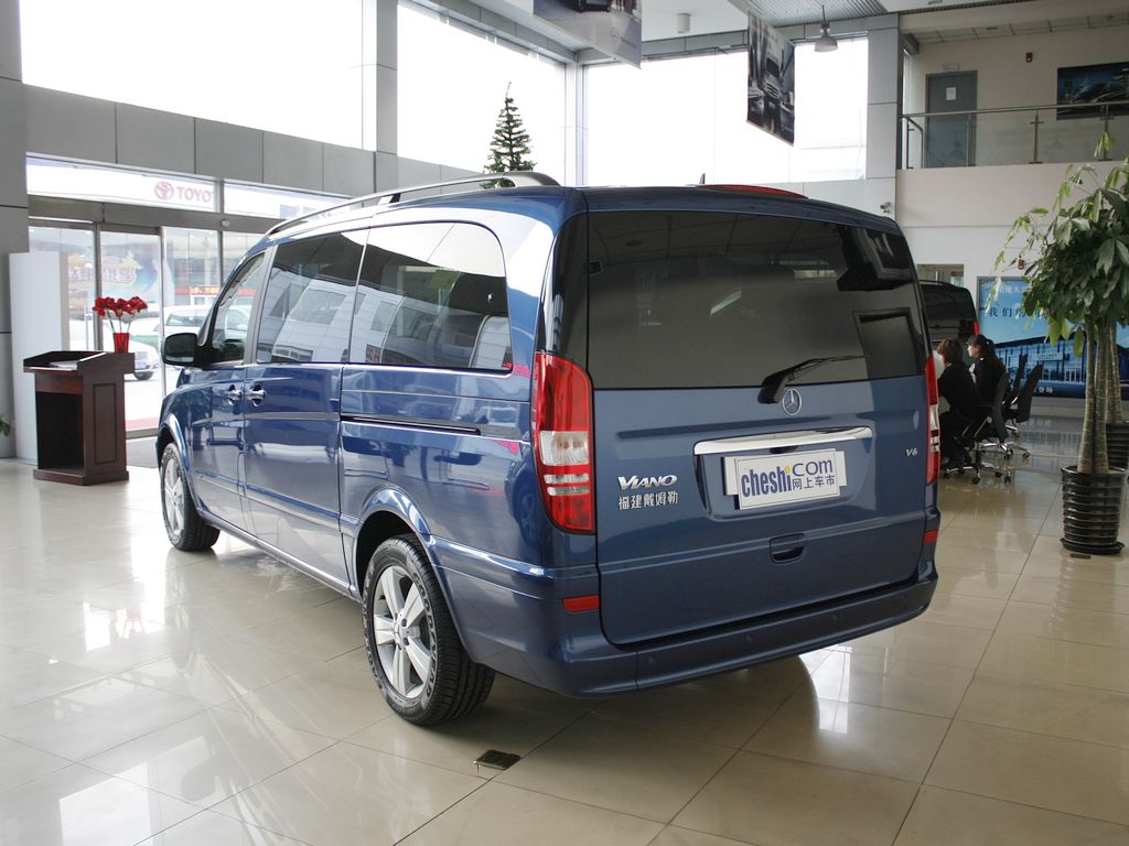 唯雅诺Vinao 2.5L AT豪华型2011款