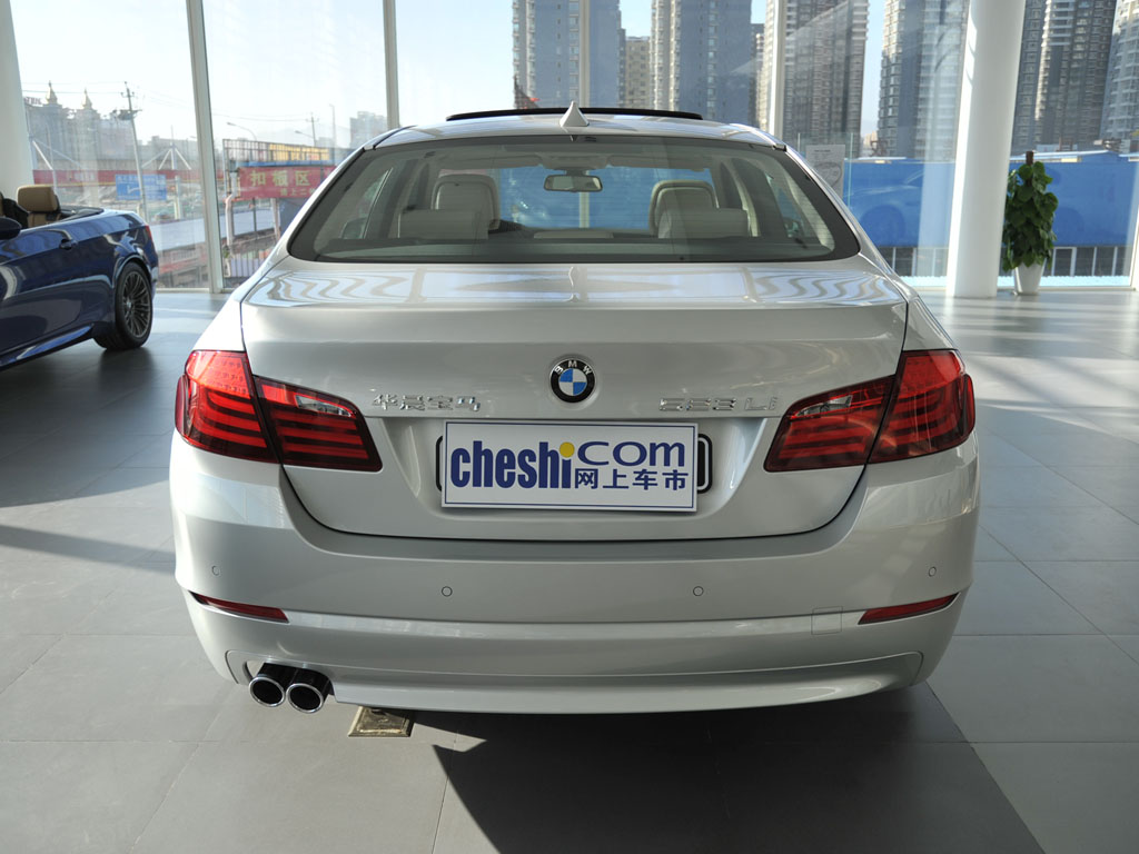 535Li 3.0T AT豪华型2011款