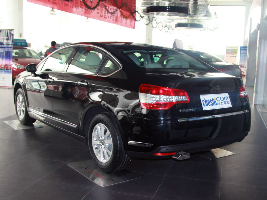 C5 2.3 AT尊驭型2012款