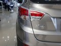 現(xiàn)代ix35 2010款 2.0 GLS 4WD AT 尊貴版圖片
