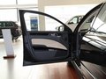 辉腾 2011款 6.0 AT 4座加长Individual版图片
