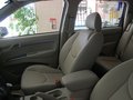 陆风X8 2011款 2.4 MT 超豪华型图片