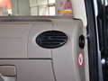 新途V80 2011款 2.5T 手動(dòng) 短軸低丁尊杰版圖片