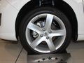 标致408 2011款 2.0 MT 舒适版图片