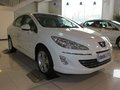标致408 2011款 2.0 MT 舒适版图片