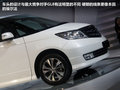 艾力绅 图片