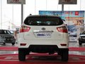 比亚迪  劲悦版 2.0L 手动 车辆正后方尾部视角