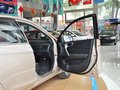 V6 菱仕 2013款 东南V6 1.5L MT 豪华版图片