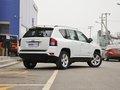 指南者(进口) 2014款 指南者 2.0L 6AT两驱运动版图片