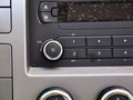 新途V80 2014款 2.5T 手动 商杰版长轴中顶图片