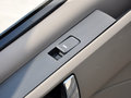 新途V80 2014款 2.5T 手动 商杰版长轴中顶图片