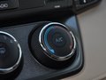 RAV4荣放 2.0L 手动 两驱都市版 5座 2014款图片