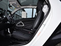 smart fortwo 2014款 1.0 MHD 硬顶新年特别版图片