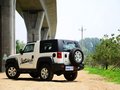 北京BJ40 2.4L 手动 穿越版 2014款图片
