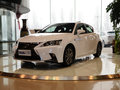 雷克萨斯CT 2014款 200h 1.8L CVT SPORT版（双色）