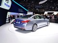 勞恩斯Genesis 基本型2014款
