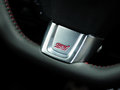 斯巴鲁WRX STi 2015款图片