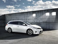 Auris Touring Sports 2013款