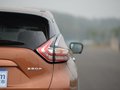 楼兰 2.5LXV RES Plus  两驱豪雅版2015款