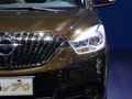 海马V70 图片