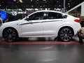 宝马X4 图片