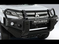 三菱 L200 2.3T探趣版2023款