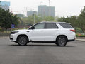 长安CS95 图片