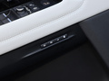 揽胜极光 249PS R-DYNAMIC SE运动科技版2020款