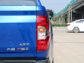 上汽大通MAXUS T60 2.0T柴油手动两驱高底盘先锋版小双排国VI2020款
