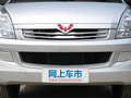 五菱荣光 图片