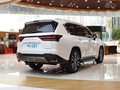 雷克薩斯LX 700h領(lǐng)途版2025款