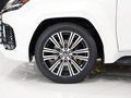 雷克薩斯LX 700h領(lǐng)途版2025款