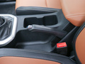 上汽大通MAXUS T70 2.0T柴油手动四驱纪念版标厢高底盘2020款