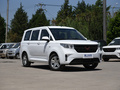 五菱宏光PLUS 1.5L 手动舒适型7座2020款
