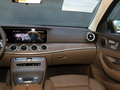 奔驰E级 E 260 L4MATIC2021款