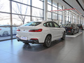 宝马X4 xDrive 25iM运动曜夜套装2021款