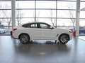 宝马X4 xDrive 25iM运动曜夜套装2021款