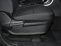 上汽大通MAXUS T70 2.0T柴油自动四驱进取版长厢高底盘2021款