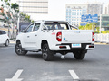 上汽大通MAXUS T70 2.0T柴油自動四驅(qū)精英版長廂高底盤2021款