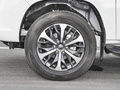 上汽大通MAXUS T70 2.0T柴油自動四驅(qū)精英版長廂高底盤2021款