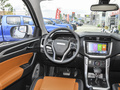 上汽大通MAXUS T70 2.0T柴油自動四驅(qū)精英版長廂高底盤2021款