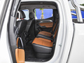 上汽大通MAXUS T70 2.0T柴油自動四驅(qū)精英版長廂高底盤2021款