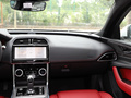 捷豹XEL 2.0T 250PS R-DYNAMICS进取运动版2021款