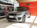 揽胜运动 3.0 L6耀黑版2022款