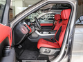 揽胜运动 3.0 L6耀黑版2022款