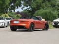 捷豹F-TYPE P300 敞篷版 R-DYNAMIC BLACK2022款